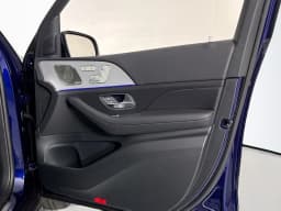Mercedes-Benz GLS GLS 580 4MATIC SUV 2026 — side view