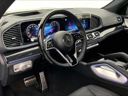 Mercedes-Benz GLS GLS 580 4MATIC SUV 2026 — side view