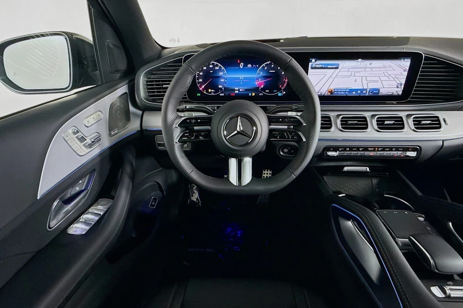 Mercedes-Benz GLS GLS 580 4MATIC SUV 2026 — side view