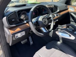 Mercedes-Benz GLS GLS 580 4MATIC SUV 2026 — side view