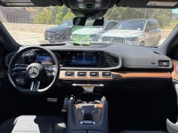 Mercedes-Benz GLS GLS 580 4MATIC SUV 2026 — side view