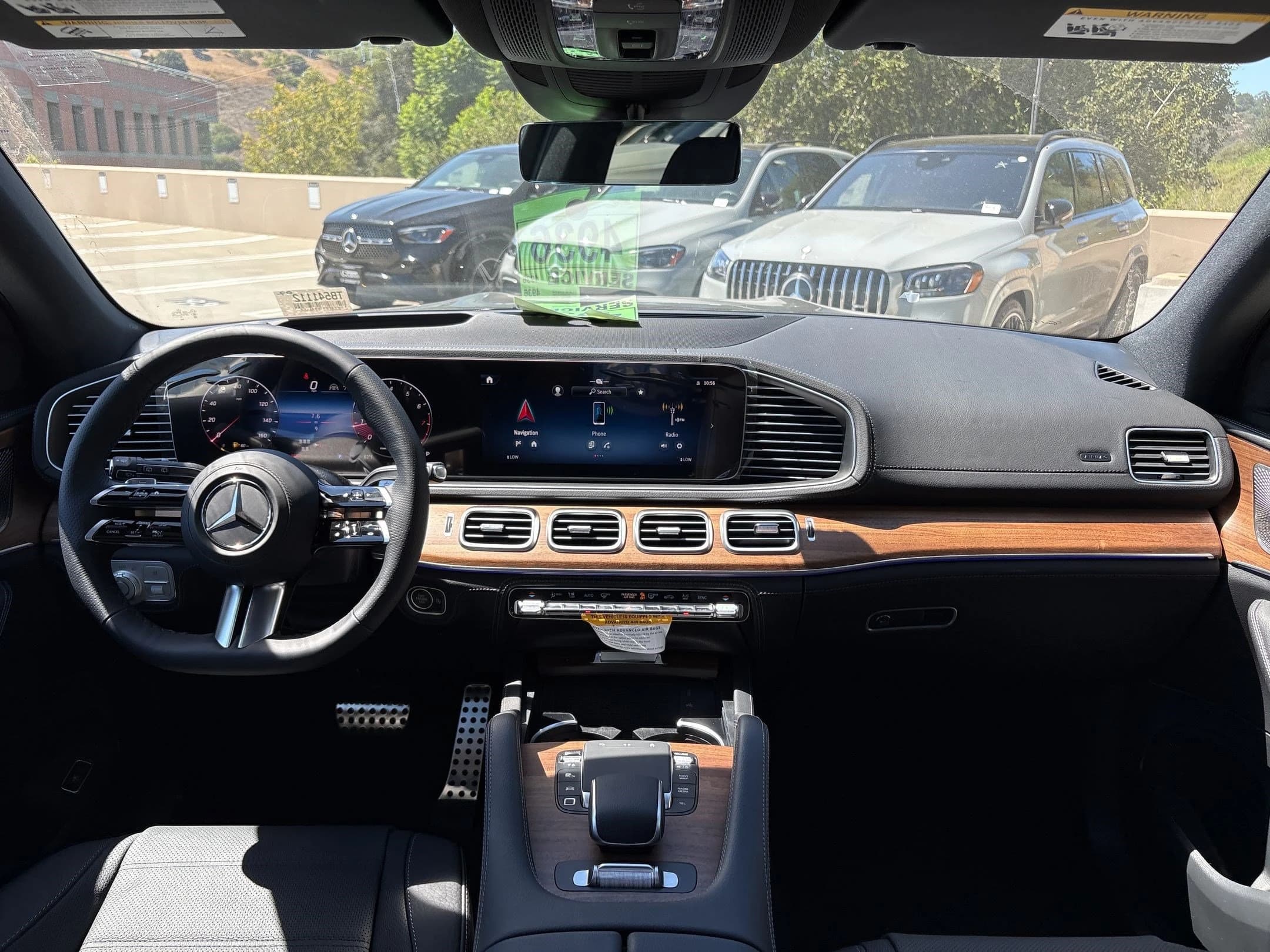 Mercedes-Benz GLS GLS 580 4MATIC SUV 2026 — side view