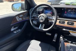Mercedes-Benz GLS GLS 580 4MATIC SUV 2026 — side view