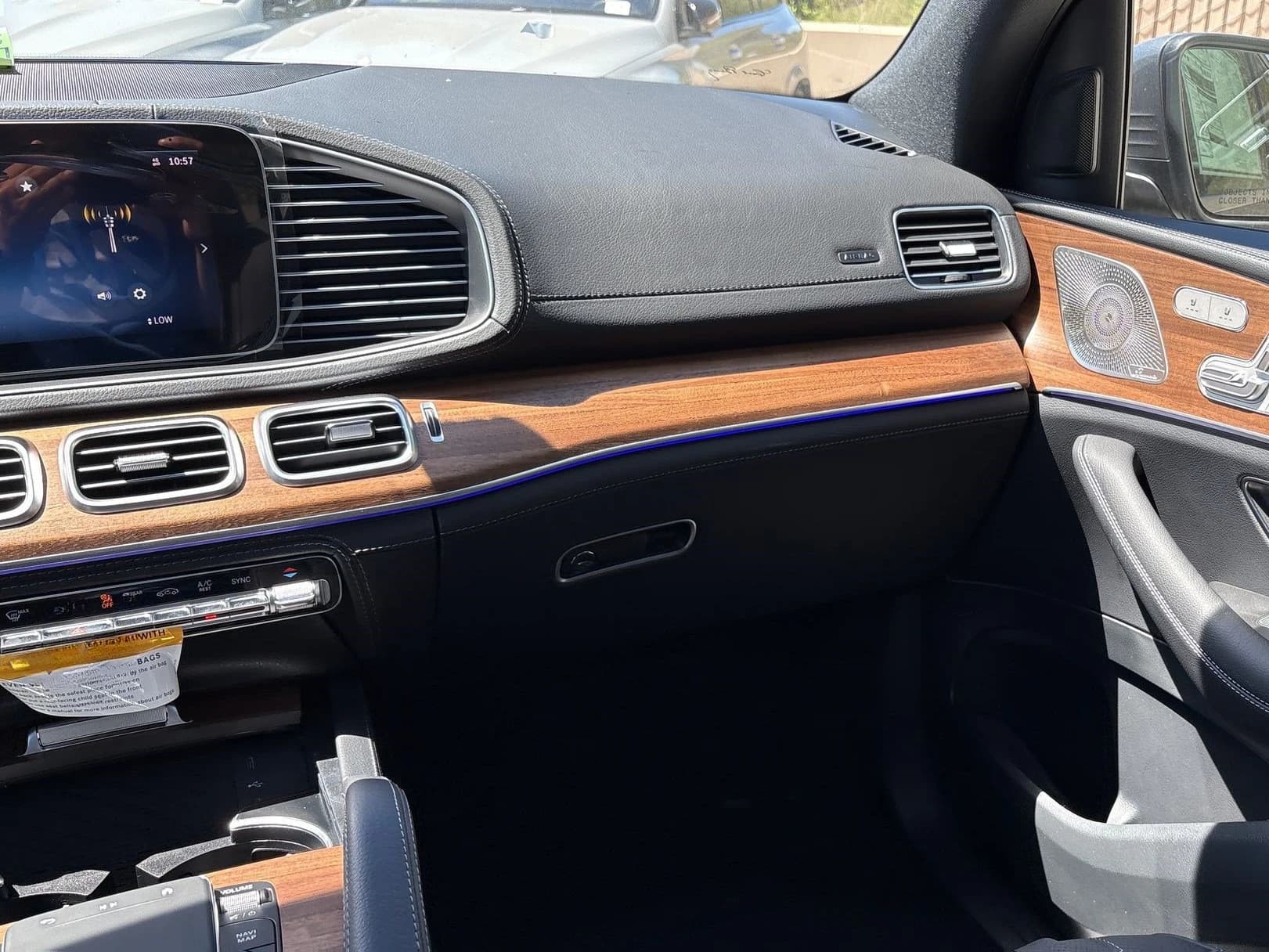 Mercedes-Benz GLS GLS 580 4MATIC SUV 2026 — side view