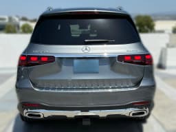 Mercedes-Benz GLS GLS 580 4MATIC SUV 2026 — side view