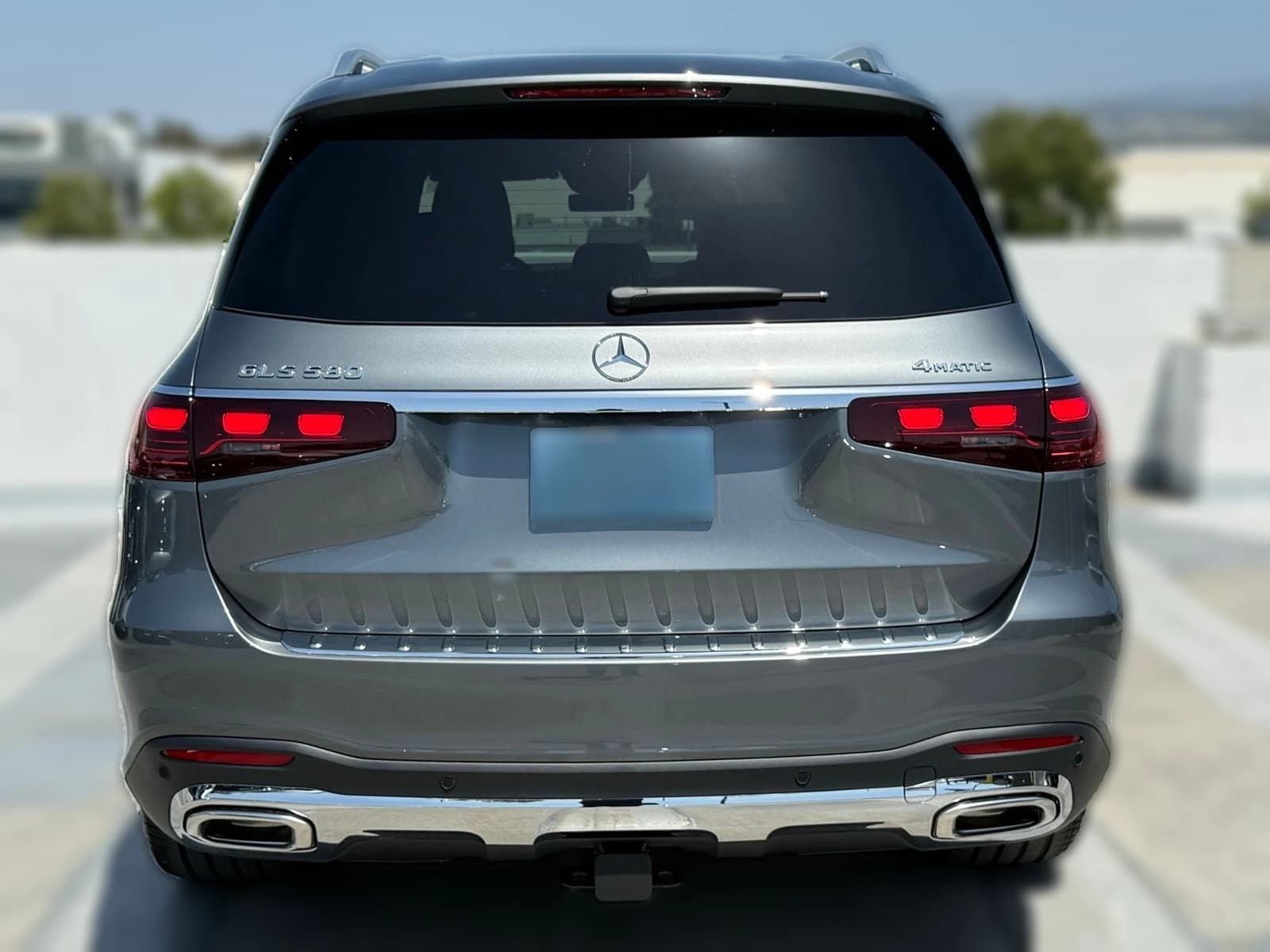 Mercedes-Benz GLS GLS 580 4MATIC SUV 2026 — side view