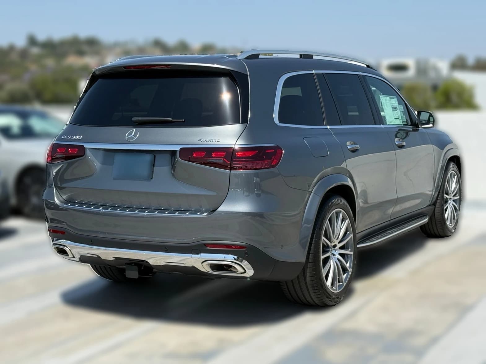 Mercedes-Benz GLS GLS 580 4MATIC SUV 2026 — side view