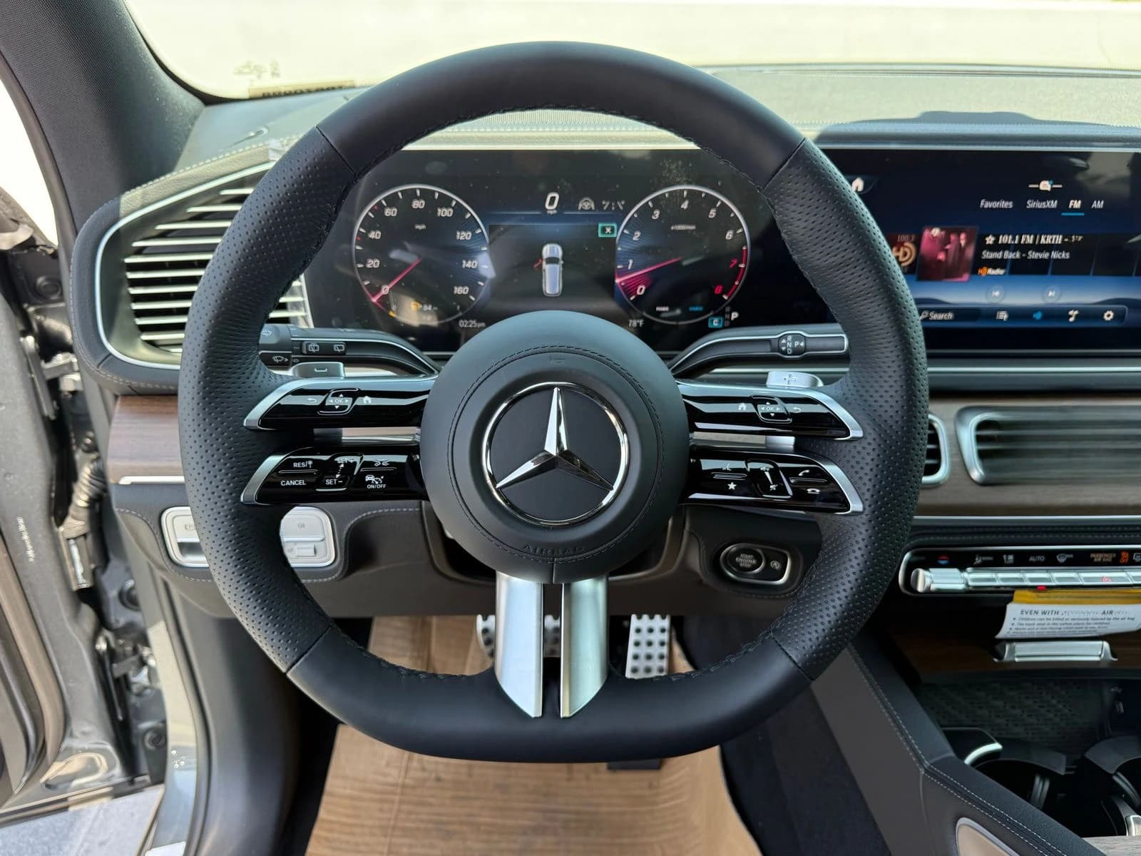 Mercedes-Benz GLS GLS 580 4MATIC SUV 2026 — side view