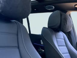 Mercedes-Benz GLS GLS 580 4MATIC SUV 2026 — side view