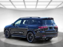 Mercedes-Benz GLS GLS 580 4MATIC SUV 2026 — side view