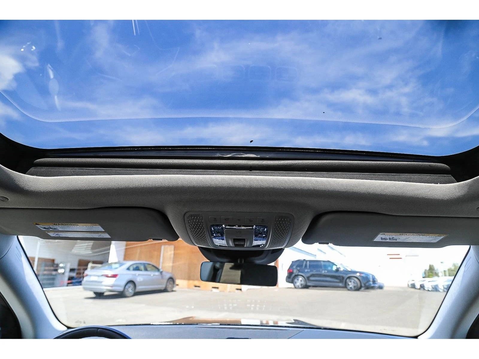 Mercedes-Benz GLS GLS 580 4MATIC SUV 2026 — side view