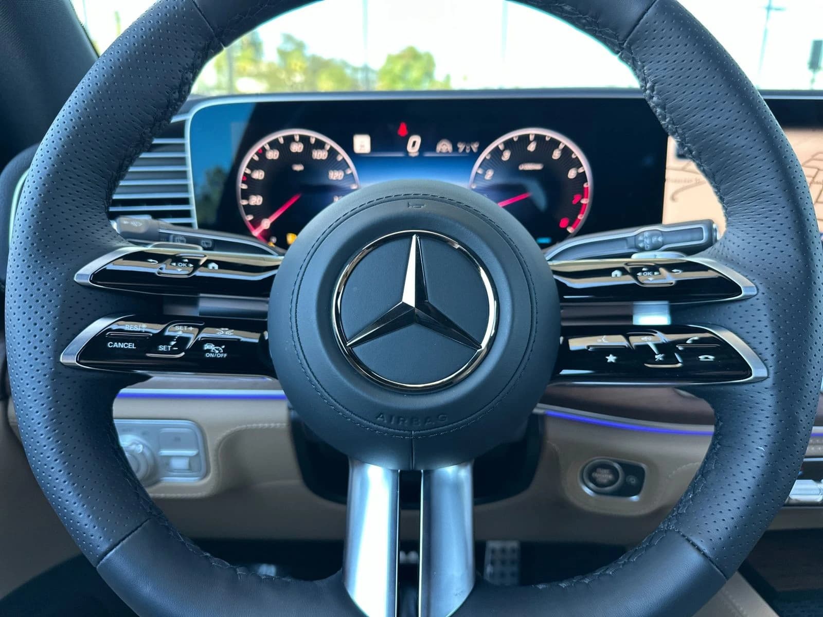 Mercedes-Benz GLS GLS 580 4MATIC SUV 2026 — side view