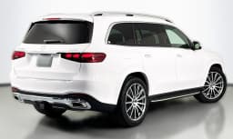 Mercedes-Benz GLS GLS 580 4MATIC SUV 2026 — side view