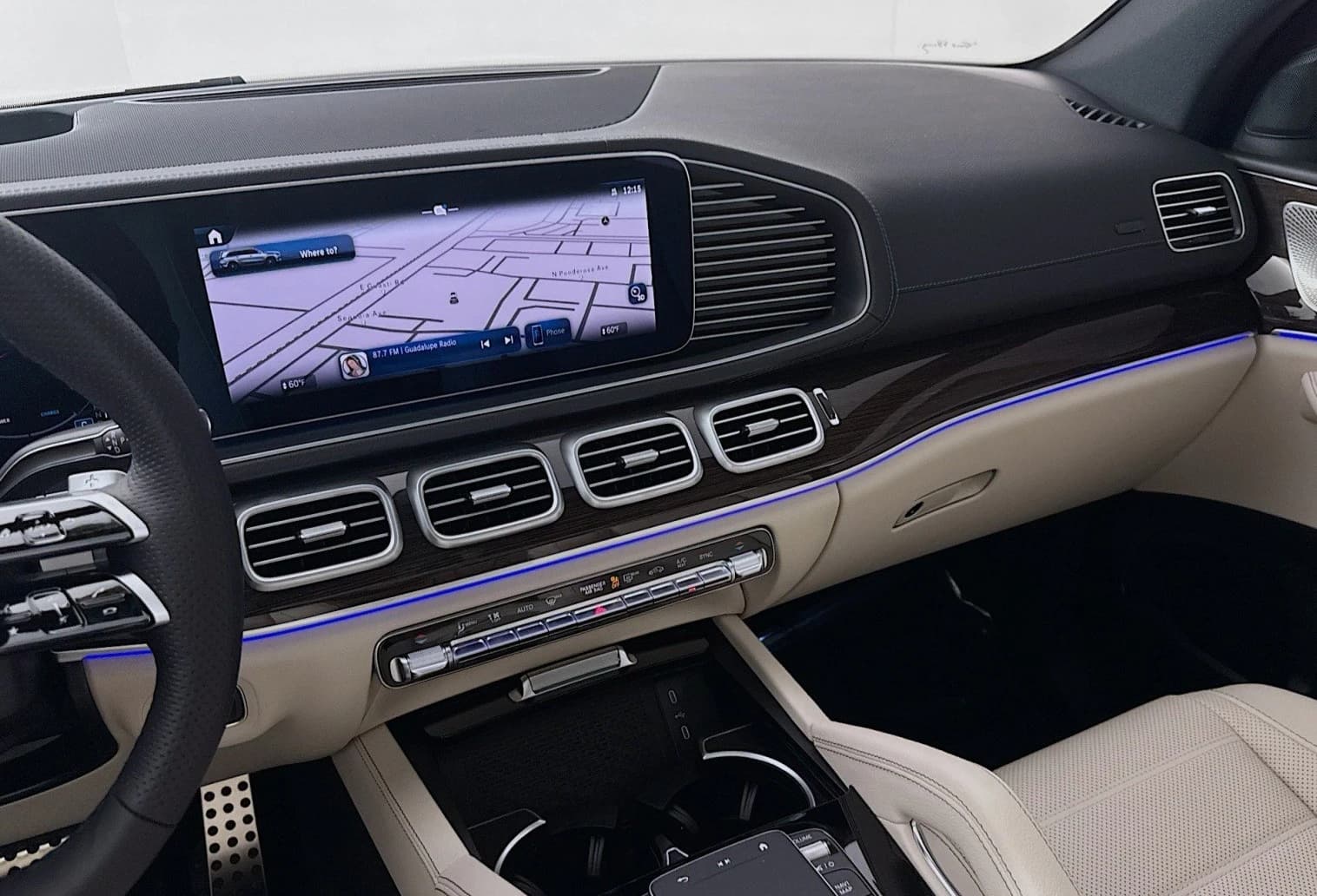 Mercedes-Benz GLS GLS 580 4MATIC SUV 2026 — side view