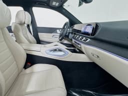 Mercedes-Benz GLS GLS 580 4MATIC SUV 2026 — side view