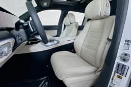 Mercedes-Benz GLS GLS 580 4MATIC SUV 2026 — side view