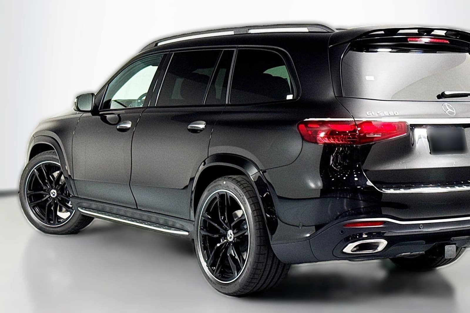 Mercedes-Benz GLS GLS 580 4MATIC SUV 2026 — side view