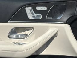 Mercedes-Benz GLS GLS 580 4MATIC SUV 2026 — side view