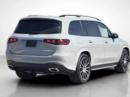 Mercedes-Benz GLS GLS 580 4MATIC SUV 2026 — side view