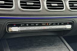 Mercedes-Benz GLS Maybach GLS 600 4MATIC SUV 2026 — side view