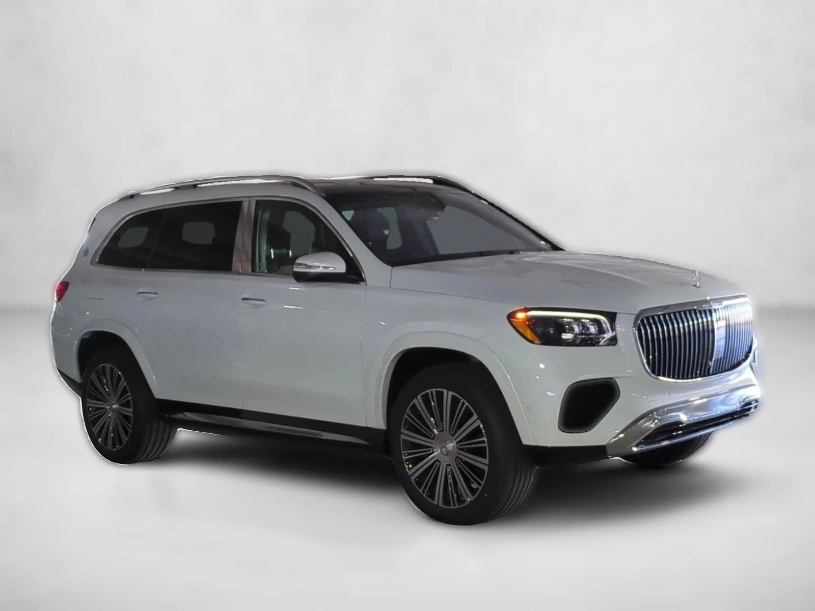 Mercedes-Benz GLS Maybach GLS 600 4MATIC SUV 2026 — side view