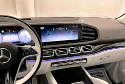 Mercedes-Benz GLS Maybach GLS 600 4MATIC SUV 2026 — side view