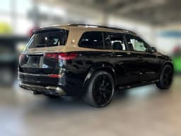 Mercedes-Benz GLS Maybach GLS 600 4MATIC SUV 2026 — side view