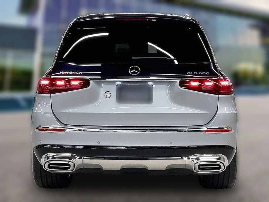 Mercedes-Benz GLS Maybach GLS 600 4MATIC SUV 2026 — side view