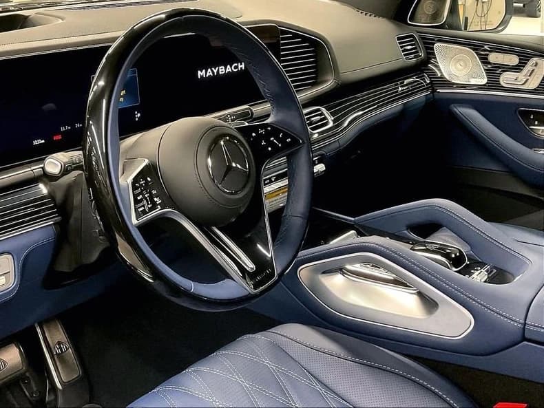 Mercedes-Benz GLS Maybach GLS 600 4MATIC SUV 2026 — side view