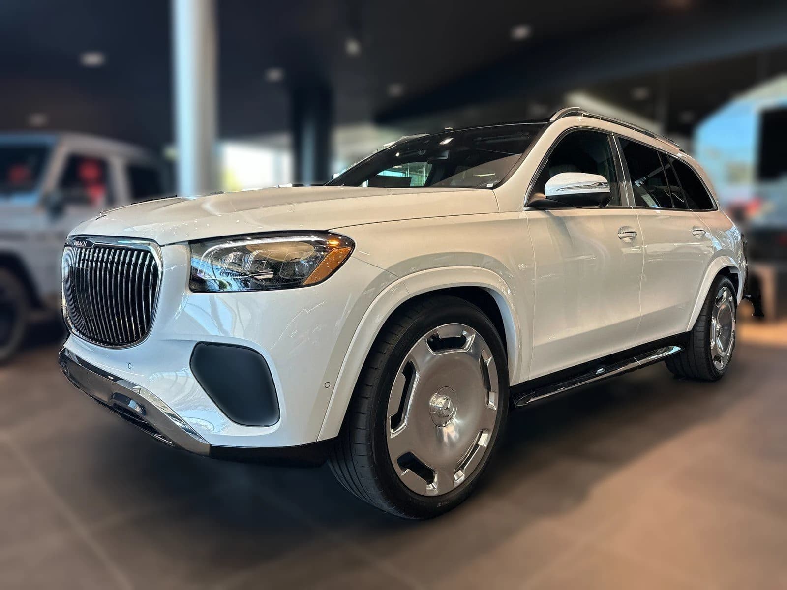Mercedes-Benz GLS Maybach GLS 600 4MATIC SUV 2026 — side view