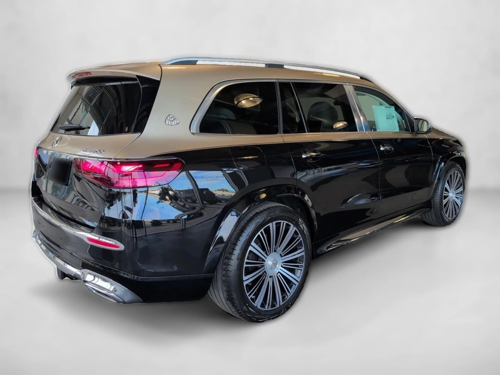 Mercedes-Benz GLS Maybach GLS 600 4MATIC SUV 2026 — side view