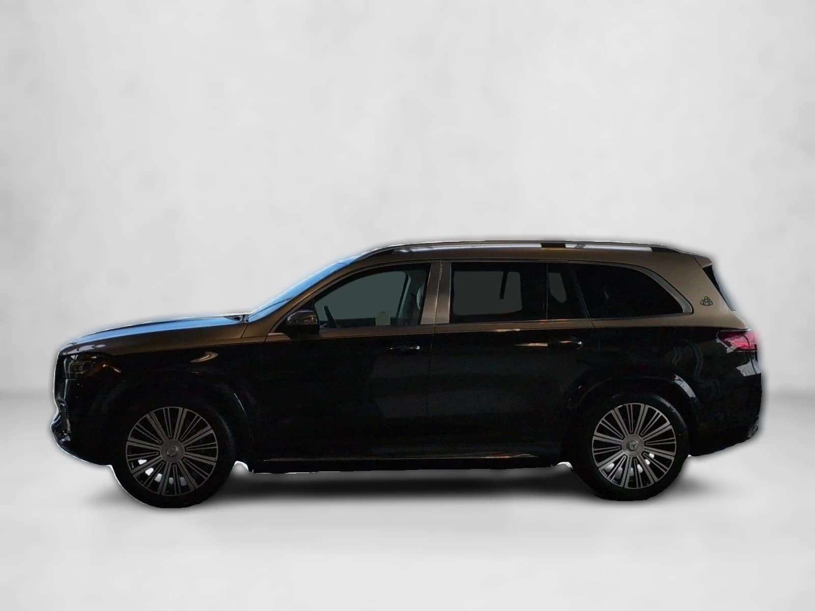Mercedes-Benz GLS Maybach GLS 600 4MATIC SUV 2026 — side view
