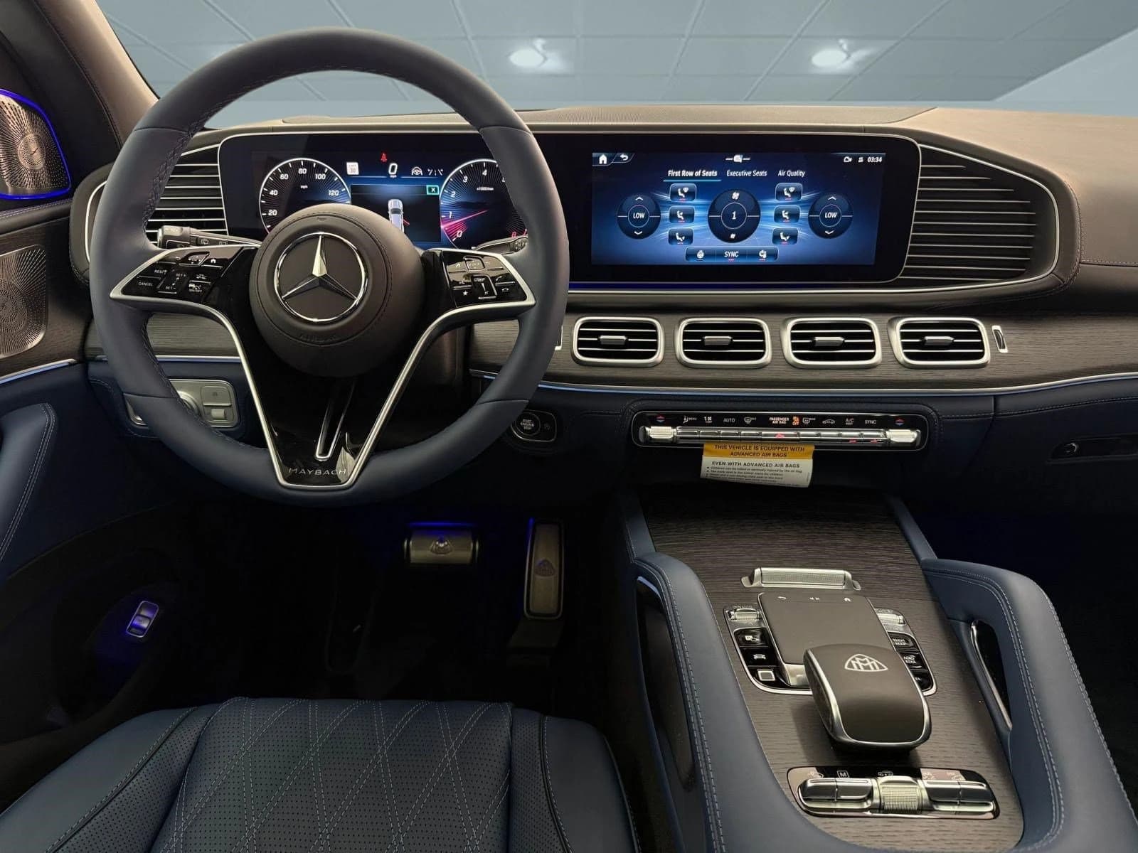 Mercedes-Benz GLS Maybach GLS 600 4MATIC SUV 2026 — side view