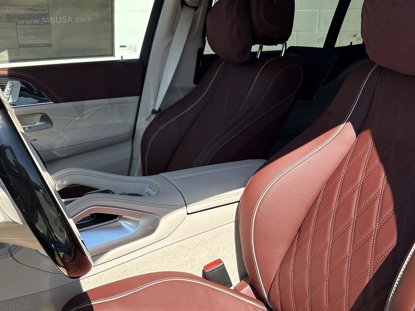 Mercedes-Benz GLS Maybach GLS 600 4MATIC SUV 2026 — side view