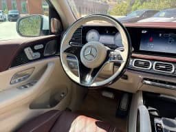 Mercedes-Benz GLS Maybach GLS 600 4MATIC SUV 2026 — side view