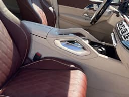 Mercedes-Benz GLS Maybach GLS 600 4MATIC SUV 2026 — side view