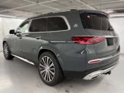 Mercedes-Benz GLS Maybach GLS 600 4MATIC SUV 2026 — side view