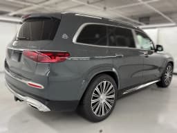 Mercedes-Benz GLS Maybach GLS 600 4MATIC SUV 2026 — side view