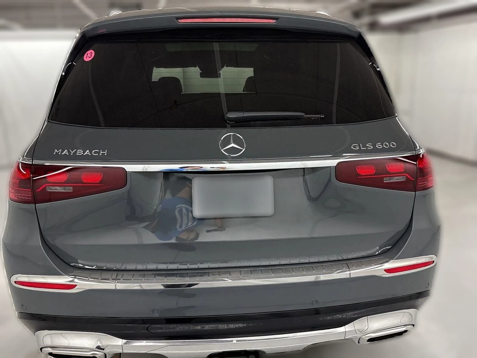Mercedes-Benz GLS Maybach GLS 600 4MATIC SUV 2026 — side view