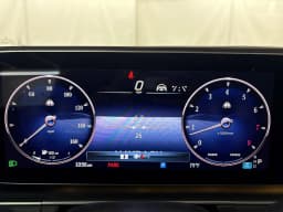 Mercedes-Benz GLS Maybach GLS 600 4MATIC SUV 2026 — side view