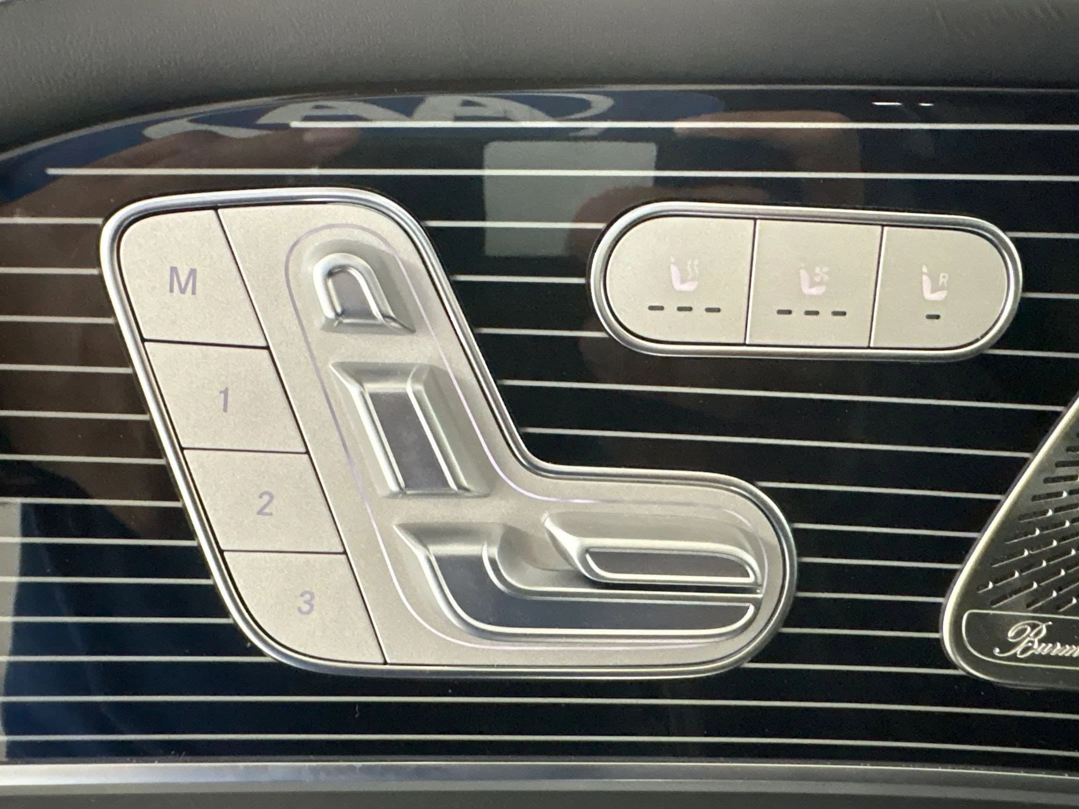Mercedes-Benz GLS Maybach GLS 600 4MATIC SUV 2026 — side view