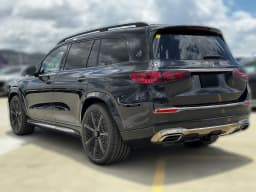 Mercedes-Benz GLS Maybach GLS 600 4MATIC SUV 2026 — side view