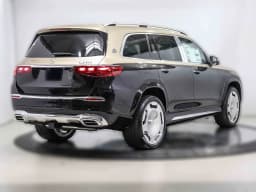 Mercedes-Benz GLS Maybach GLS 600 4MATIC SUV 2026 — side view
