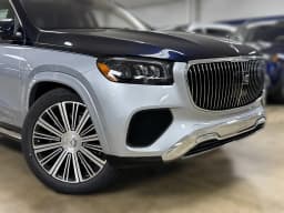 Mercedes-Benz GLS Maybach GLS 600 4MATIC SUV 2026 — side view