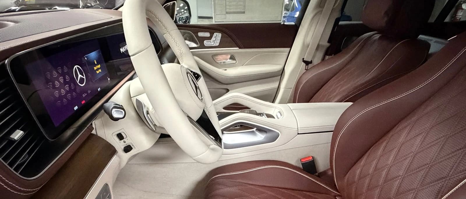 Mercedes-Benz GLS Maybach GLS 600 4MATIC SUV 2026 — side view