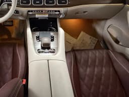 Mercedes-Benz GLS Maybach GLS 600 4MATIC SUV 2026 — side view