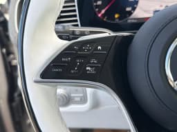 Mercedes-Benz GLS Maybach GLS 600 4MATIC SUV 2026 — side view
