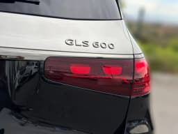 Mercedes-Benz GLS Maybach GLS 600 4MATIC SUV 2026 — side view