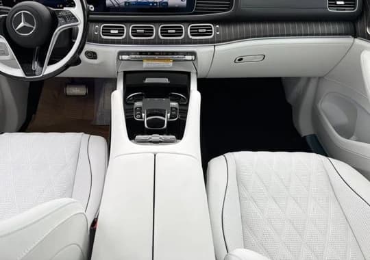 Mercedes-Benz GLS Maybach GLS 600 4MATIC SUV 2026 — side view