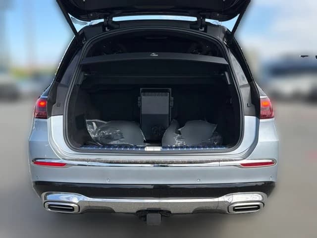Mercedes-Benz GLS Maybach GLS 600 4MATIC SUV 2026 — side view